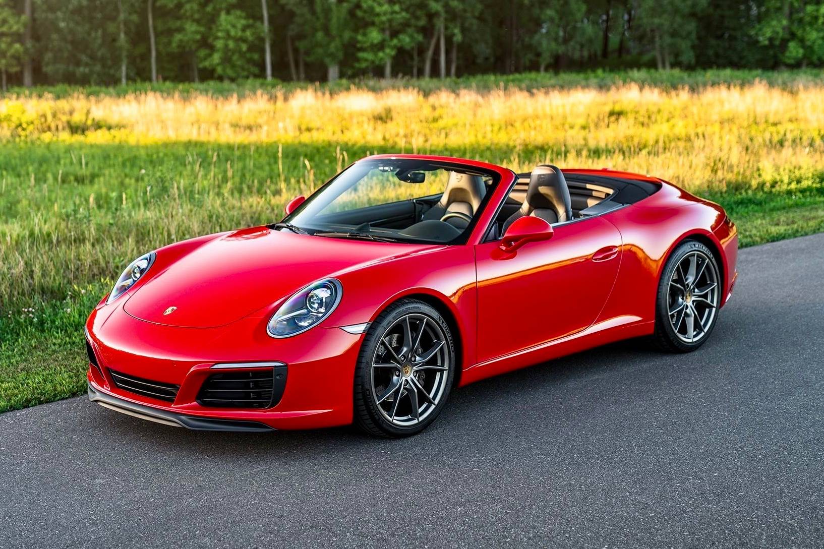 2018 Porsche 911 Carrera Cabriolet